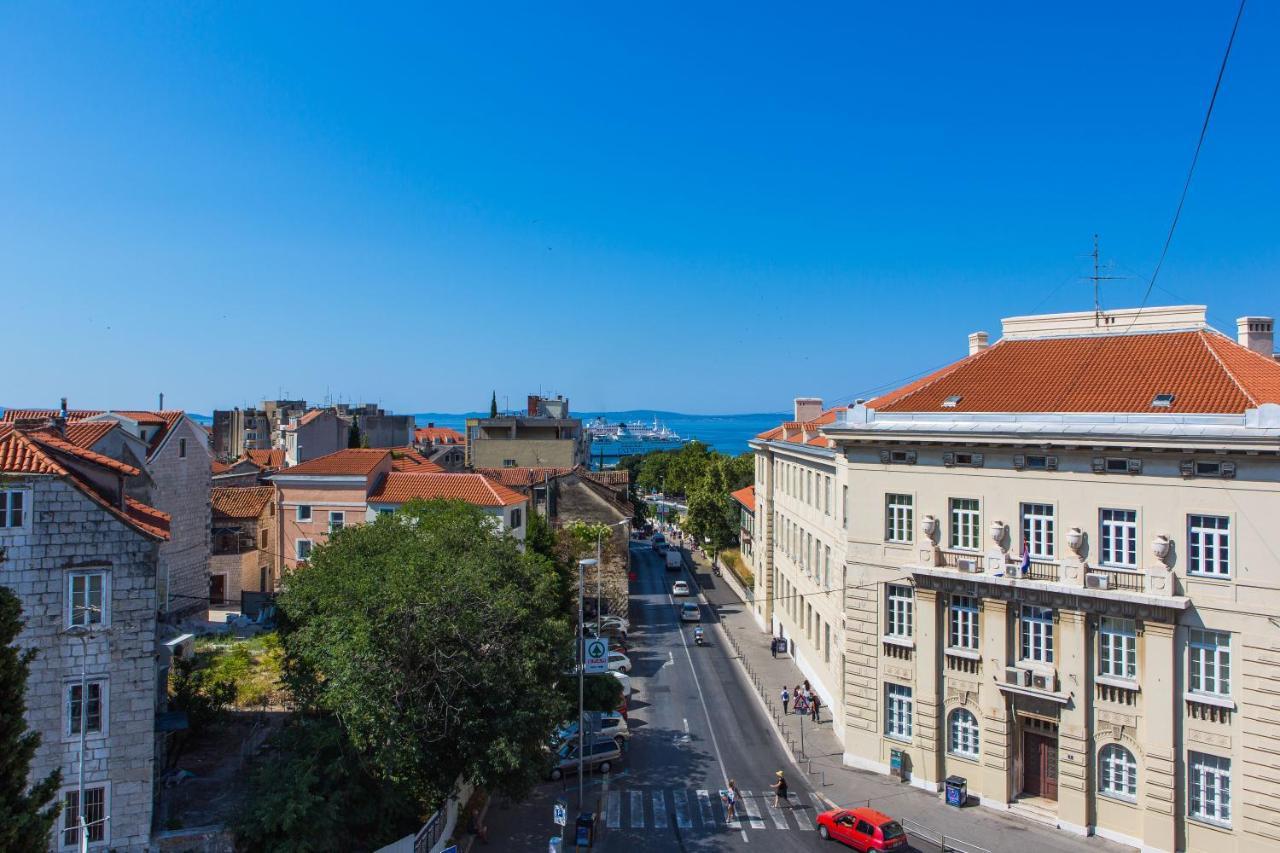 Apartman Dodo Apartment Split Bagian luar foto